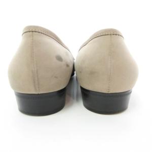 Salvatore Ferragamo ガンチーニ パンプス フラットシューズ ロゴプレート ゴールド金具 ラウンドトゥ ベージュ