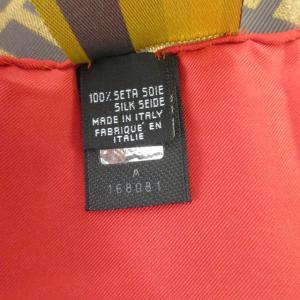 FENDI ズッカ柄 大判スカーフ シルク イタリア製 ゴールド 赤 グレー