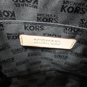 MICHAEL KORS トートバッグ  ワンショルダーバッグ 肩掛けカバン ロゴチャーム MK総柄 黒 ブラック 0117 ECR17