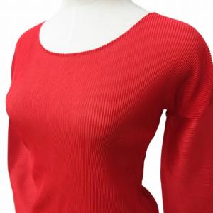 ISSEY MIYAKE 美品 プリーツカットソー Tシャツ ストレッチ有 長袖 赤 レッド 3 約M-Lサイズ 0512 NGA35