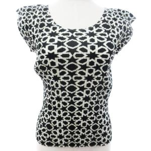 極美品 プリーツ ノースリーブカットソー ブラウス 総柄 花柄 ブラック ホワイト