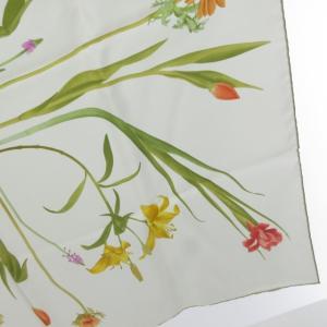Salvatore Ferragamo 美品 シルク スカーフ ストール 総柄 花柄 白 赤 緑 黄色 0608 レディース