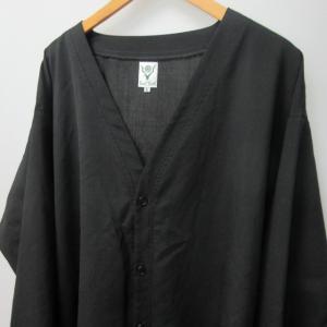 South2 West8 23ss V Neck Cardigan カーディガン 羽織り MR770 薄手 ワンポイント スカルターゲット 黒 ブラック