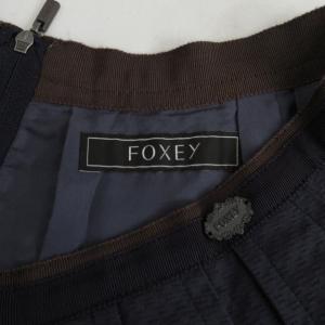 FOXEY 35821 リネン混 フレアスカート ひざ丈 ネイビー 38