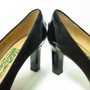 Salvatore Ferragamo ヴァラ パンプス シューズ ヒール エナメル スエード ゴールド金具 DY 67374 黒 ブラック 5.5C 約22cm