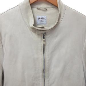 EMMETI ラムレザー シングルライダースジャケット 中綿 ブルゾン 48 アイボリー