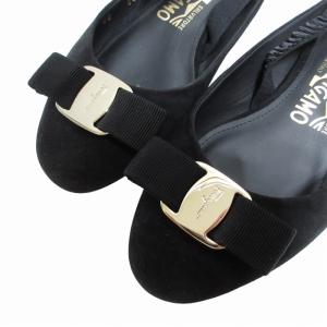 Salvatore Ferragamo ヴァラリボン スリングバック パンプス シューズ スエード ゴールド金具 4.5D 約22?p 黒 ブラック 0618 IBO52