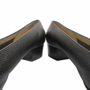 Salvatore Ferragamo ヴァラ パンプス シューズ 型押し リザード革 黒 ブラック 7 約24?p 0619 IBO52