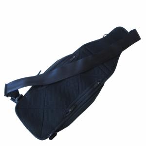 PORTER ヒート スリングショルダーバッグ ボディバッグ ロゴ 両掛け 黒 ブラック 0803 IBO54