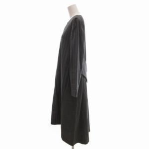 ADORE 美品 18年 Vネックワンピース マキシ ロング 長袖 キーネック 切り替え ストライプ 38 M グレー 8240018