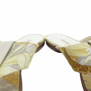 Salvatore Ferragamo トングサンダル ビーチサンダル 型押し ボタニカル柄 ベージュ系 8 約25cm IBO52 1124