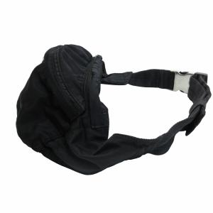 PRADA ナイロン ウエストポーチ トライアングルロゴ プレート 三角ロゴ シルバー金具 黒