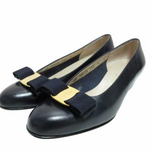 ヴァラリボン レザー パンプス シューズ ゴールド金具 紺 ネイビー 5C 約22cm IBO62 1215