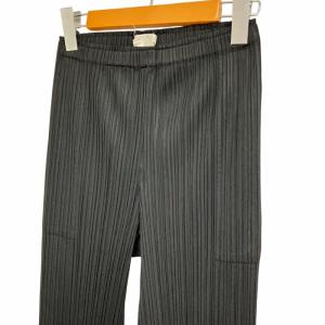 PLEATS PLEASE ISSEY MIYAKE ISSEY MIYAKE MONTHLY COLORS スラックス ブラック 2