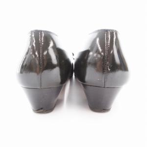 Salvatore Ferragamo ヴァラ パンプス ラウンドトゥ チャンキーヒール ネイビーリボン 7.5 25cm 黒 ブラック