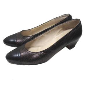 レザーパンプス ブラウン