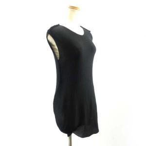 me ISSEY MIYAKE ノースリーブカットソー アシンメトリー プリーツ 黒 ブラック