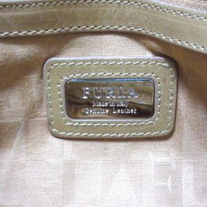 FURLA トートバッグ 皮革 チャーム ベージュ 