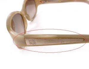 LOEWE サングラス SLW539 アナグラム ロゴ プラスティックフレーム ベージュ ブラウン