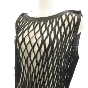 ISSEY MIYAKE ベストフリンジカットソー ノースリーブ ブラック