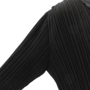 ISSEY MIYAKE プリーツカーディガン 変形 黒 2 IBO22