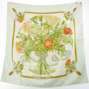 カレ90 スカーフ REGINA 女王陛下 花柄 シルク100％ マルチ グリーン ブルー系