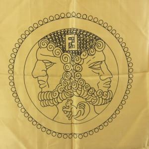 FENDI スカーフ ストール ショール シルク100％ ロゴ ゴールド 黒 ブラック