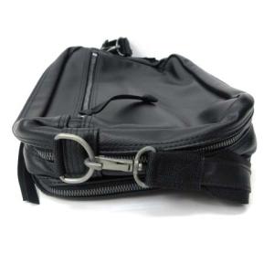 LUGGAGE LABEL 吉田かばん ショルダーバッグ クロスボディ PVC 黒 ブラック