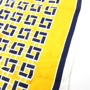 YVES SAINT LAURENT シルク100％ 総柄 スクエアスカーフ ストール ショール ロゴ マルチカラー 65cm×65cm