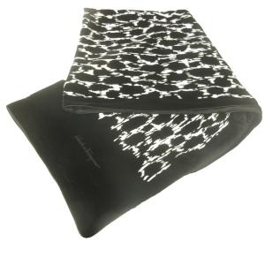 美品 シルク混 ストール ショール マフラー ベロア 総柄 黒 ブラック STK