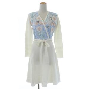 フレアワンピース ひざ丈 ニット 長袖 Vネック 刺繍 ビジュー ベルト ウール混 0 ホワイト