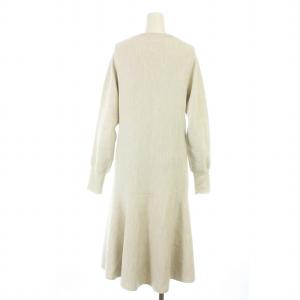 IENA 22AW ミラノリブフレアニットワンピース ミモレ ロング 長袖 クルーネック ウール混 白 ホワイト 22040900376040