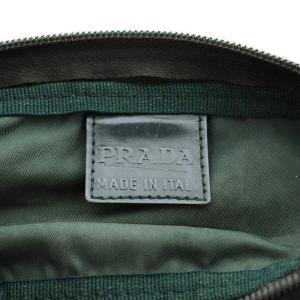 PRADA トライアングルロゴ 三角プレート ポーチ ナイロン 緑 グリーン