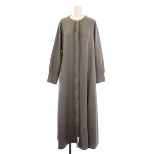 any シャークピンタックAラインワンピース フレア マキシ ロング 長袖 バンドカラー F グレー タグ付き