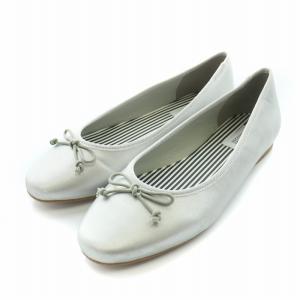 未使用品 ポケッタブルレインバレエシューズ パンプス リボンモチーフ M シルバーカラー H5401135