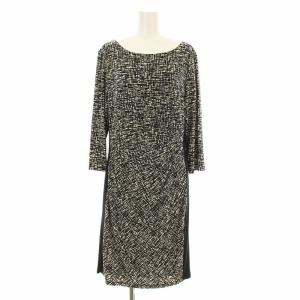 DRESS ワンピース フレア ミモレ ロング 七分袖 総柄 切替 ストレッチ 12P 黒 ブラック 白