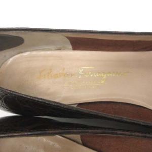 Salvatore Ferragamo ヴァラリボンパンプス 7.5C ブラウン
