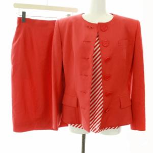 スーツ ノーカラージャケット ノーベント Tシャツ スカート 