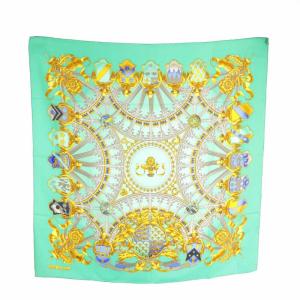 HERMES スカーフ 絹 シルク カレ90 BRITISH HERALDRY 英国紋章 ロゴ 総柄 エメラルドグリーン ゴールド色