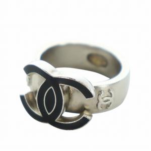 【極美品】CHANEL Wロゴバンスクリップ \27000お譲り致します。 CHANEL シャネル 2.55 アイコン チェーンウォレット カーフ