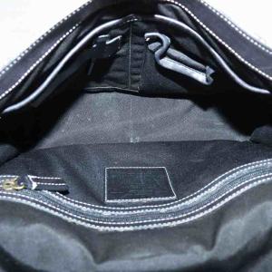 COACH ショルダーバッグ メッセンジャーバッグ PVC レザー シグネチャー ヘリテージストライプ ロゴ 総柄