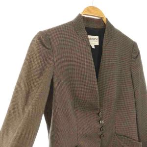 ARMANI COLLEZIONI ノーカラージャケット 総柄 38 黒 ブラック /AT GY19