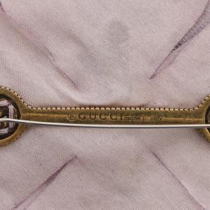 GUCCI コサージュ ブローチ 花 フラワーモチーフ 紫 パープル /XZ GY19