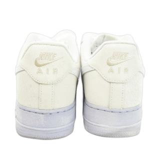 NIKE Air Force 1 '07 LV8 EMB スニーカー ヴィンテージ加工