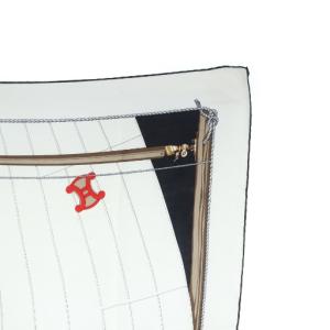 CELINE 大判スカーフ ストール 絹 シルク ロゴ 総柄 白 ホワイト 紺 ネイビー GY19 /MQ