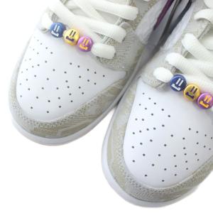 NIKE SB ×Rayssa Leal ダンク ロー PRM ピュアプラチナム アンド ヴィヴィッドパープル