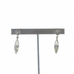 ivory ピアス アクセサリー 両耳用 マーキスカット ドロップ クリスタル ロゴ シルバー色 GY19