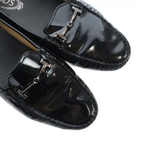 TOD'S ドライビングシューズ ローファー エナメル ビット ロゴ 41 26-27cm 黒 ブラック GY19