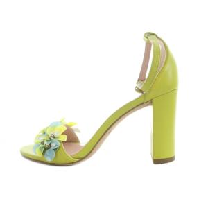 kate spade new york OCTAVIA サンダル チャンキーヒール ロゴ フラワーモチーフ 5.5 22.5cm 緑 グリーン