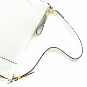 MICHAEL KORS ワンショルダーバッグ レザー ロゴ チャーム付き 白 ホワイト GY18
